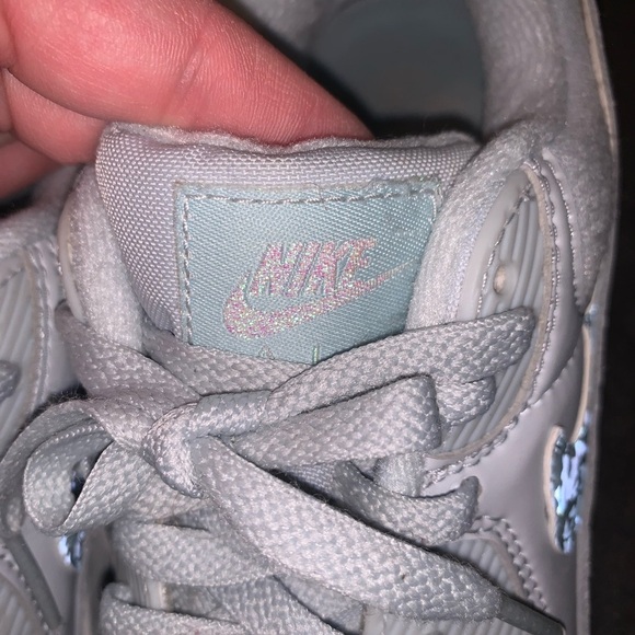 Nike Women's Air Max 90 DJ5415 400 Aura Ocean Blue Camo Swoosh Sneakers 6 - Picture 3 of 13